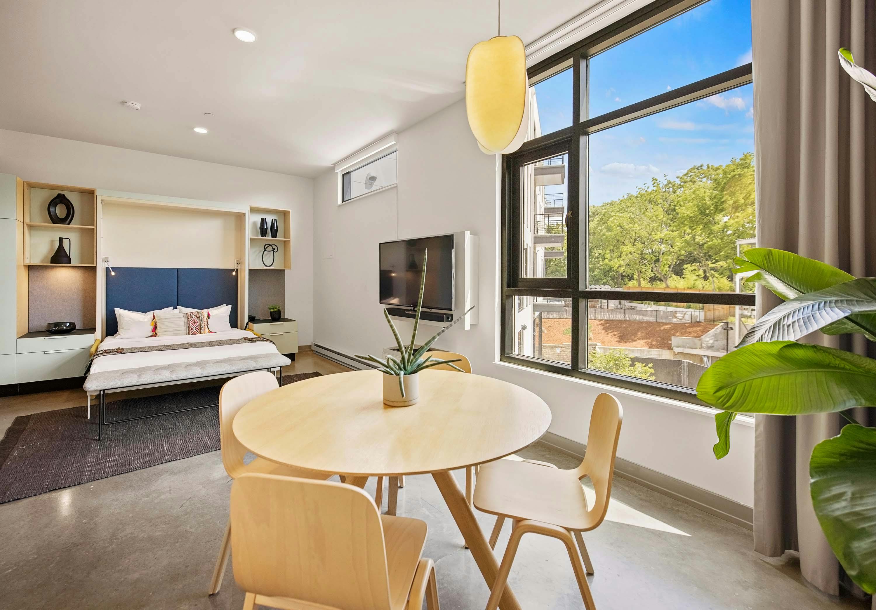 单间公寓 正在以 $2,220 的月租出租，其位于 Nashville, Hart St