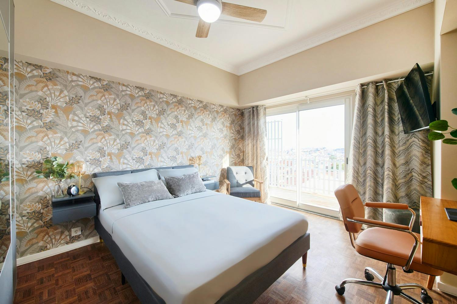 preview gallery tile