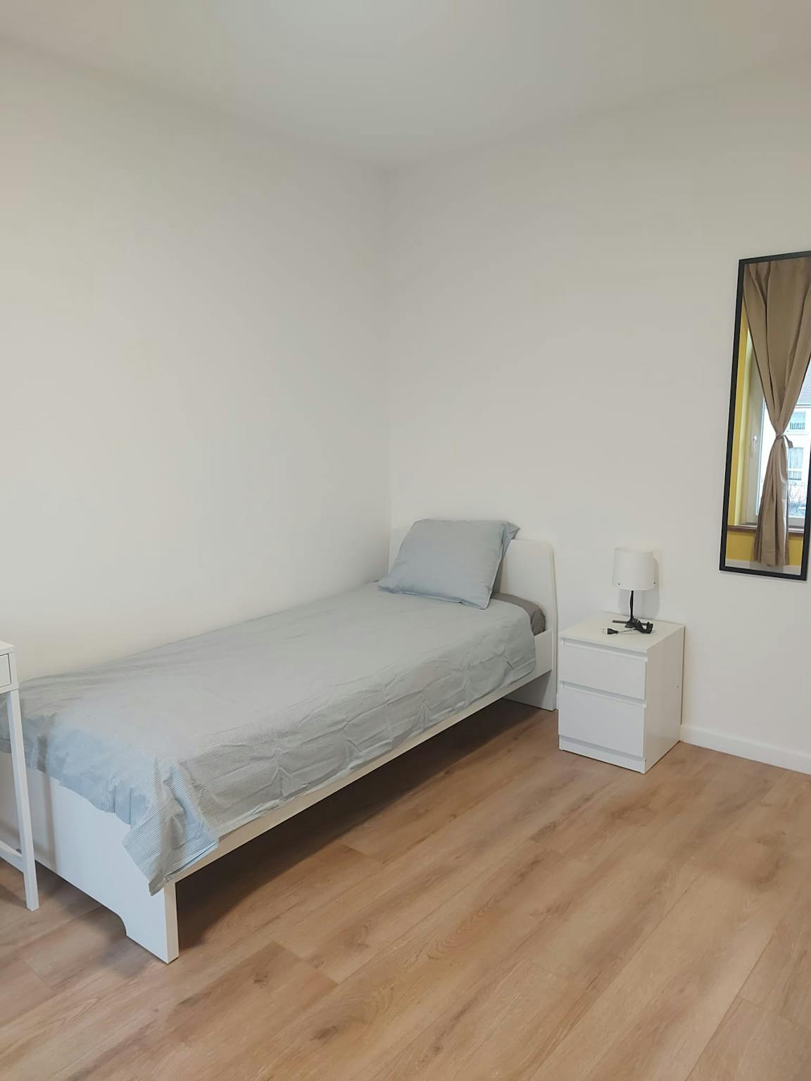 Rue Pierre Hans, Charleroi preview