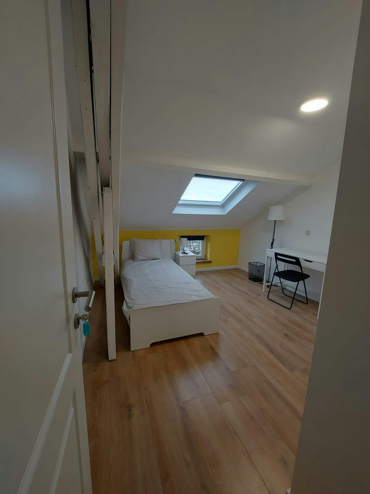 Studio in Monceau-sur-Sambre