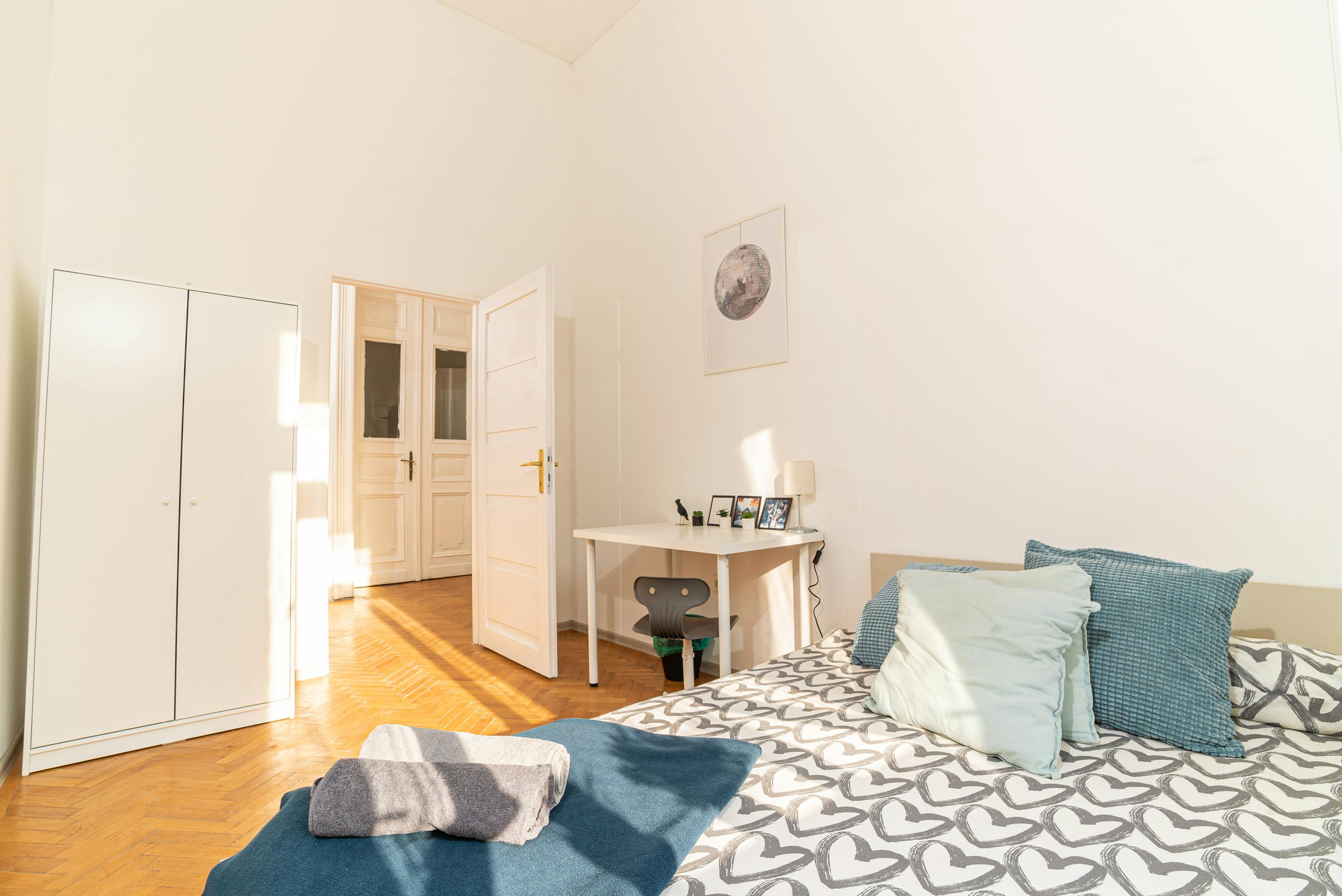 私人房间 正在以 HUF 143,477 的月租出租，其位于 Budapest, József körút