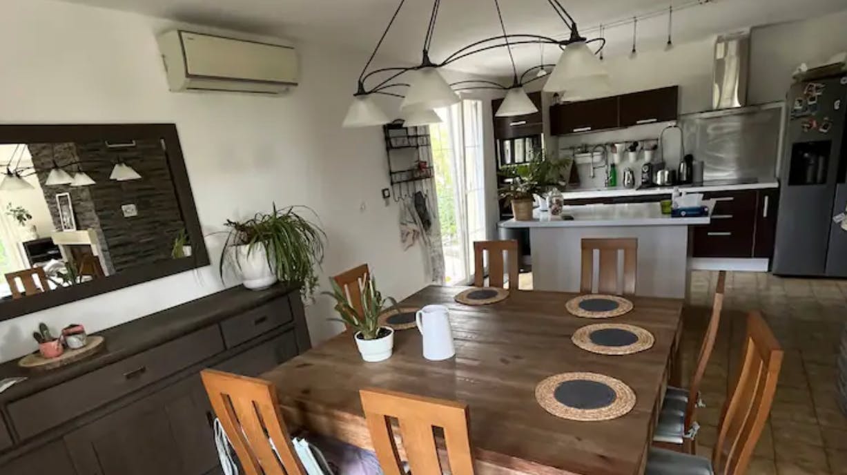 House for rent for €2,600 per month in Vailhauquès, Impasse des Arbousiers