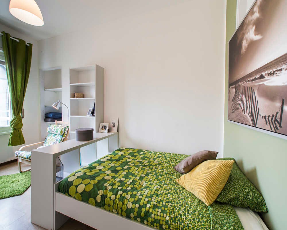 Viale Carlo Espinasse, Milan preview