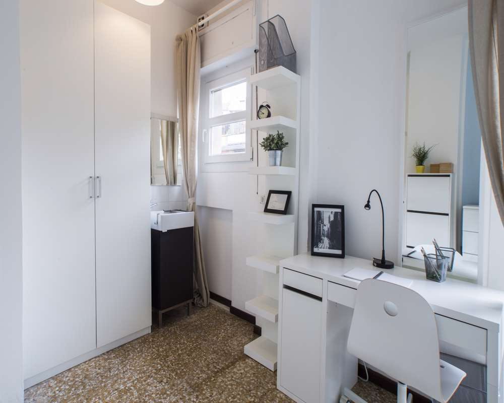 Viale Carlo Espinasse, Milan