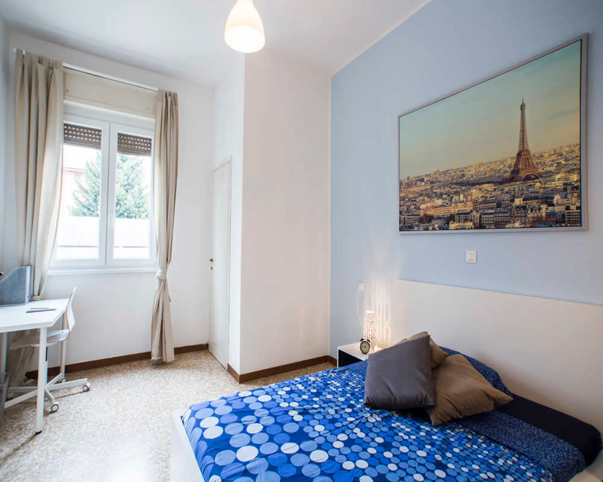 Viale Carlo Espinasse, Milan preview