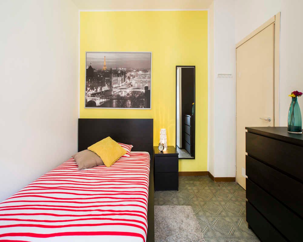 Viale Carlo Espinasse, Milan preview