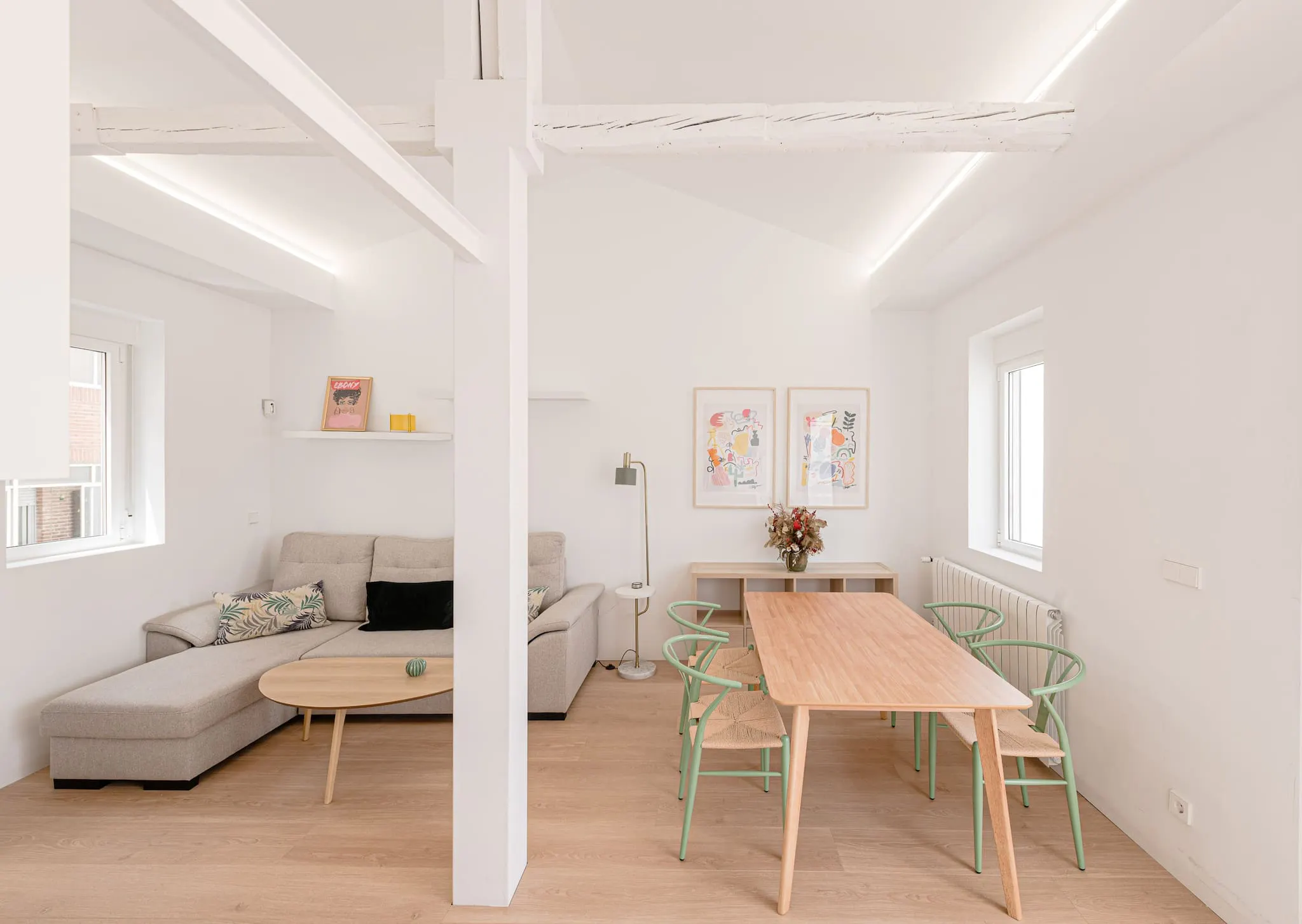 2-Bedroom Apartment in Calle de Ávila, Madrid (1566292) ROOM 2