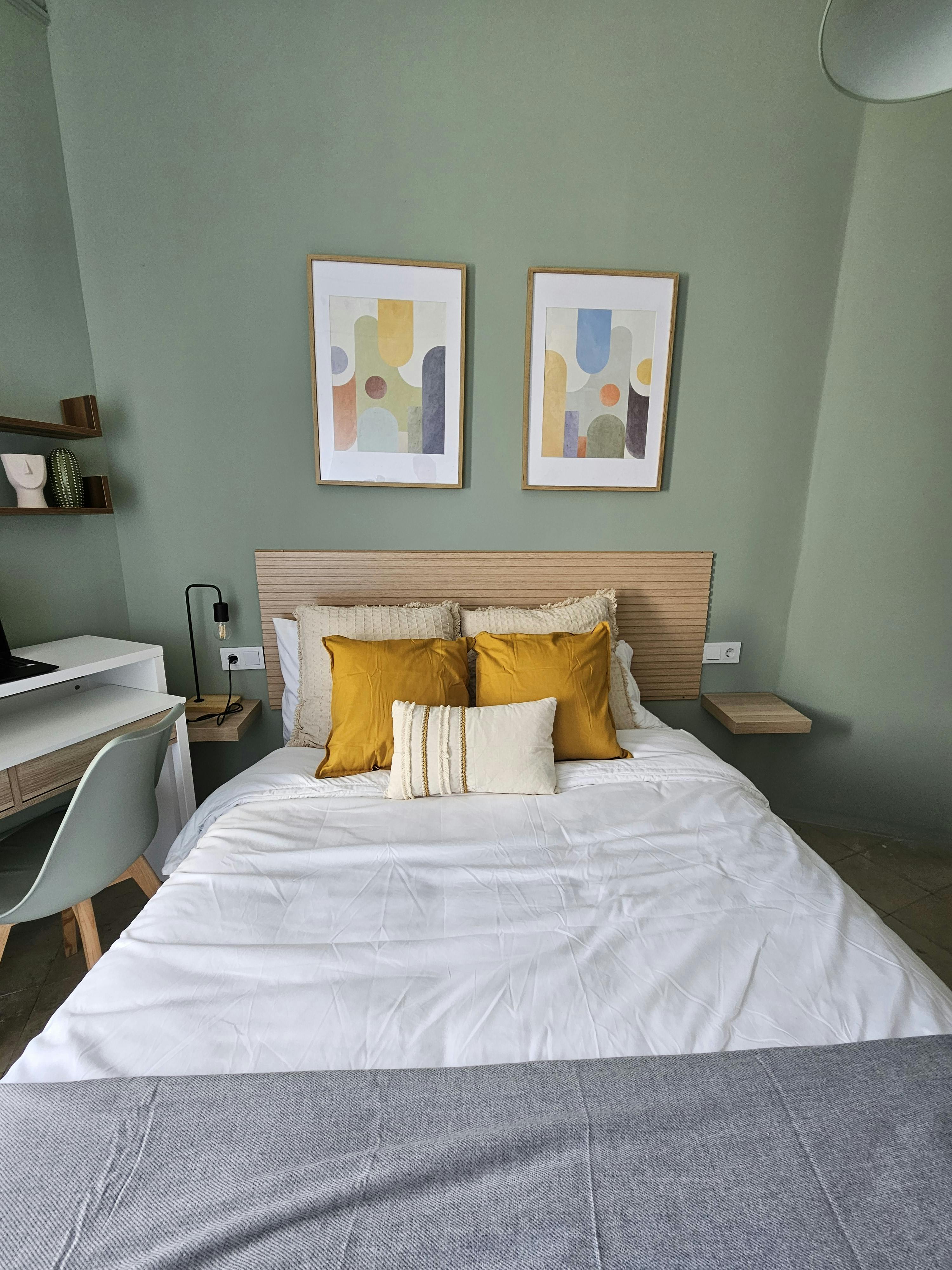 Apartment Barcelona, 1 bed, 12m² — photo 1