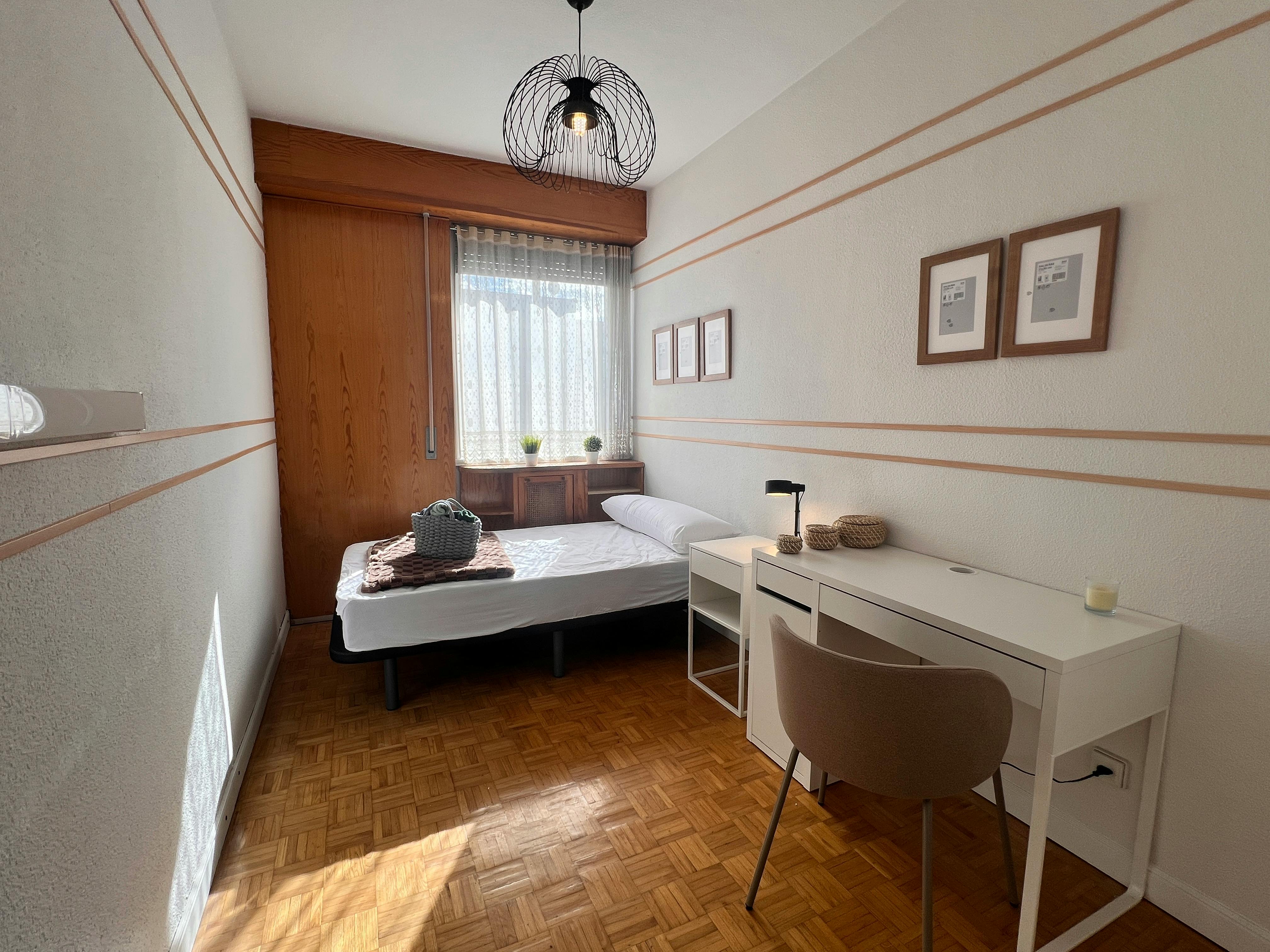 Apartment Madrid, 1 bed, 12m² — photo 2