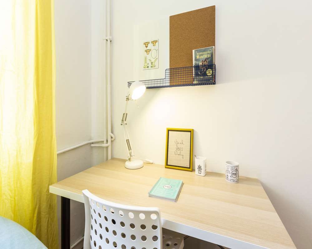 Via Paolo Bassi, Milan