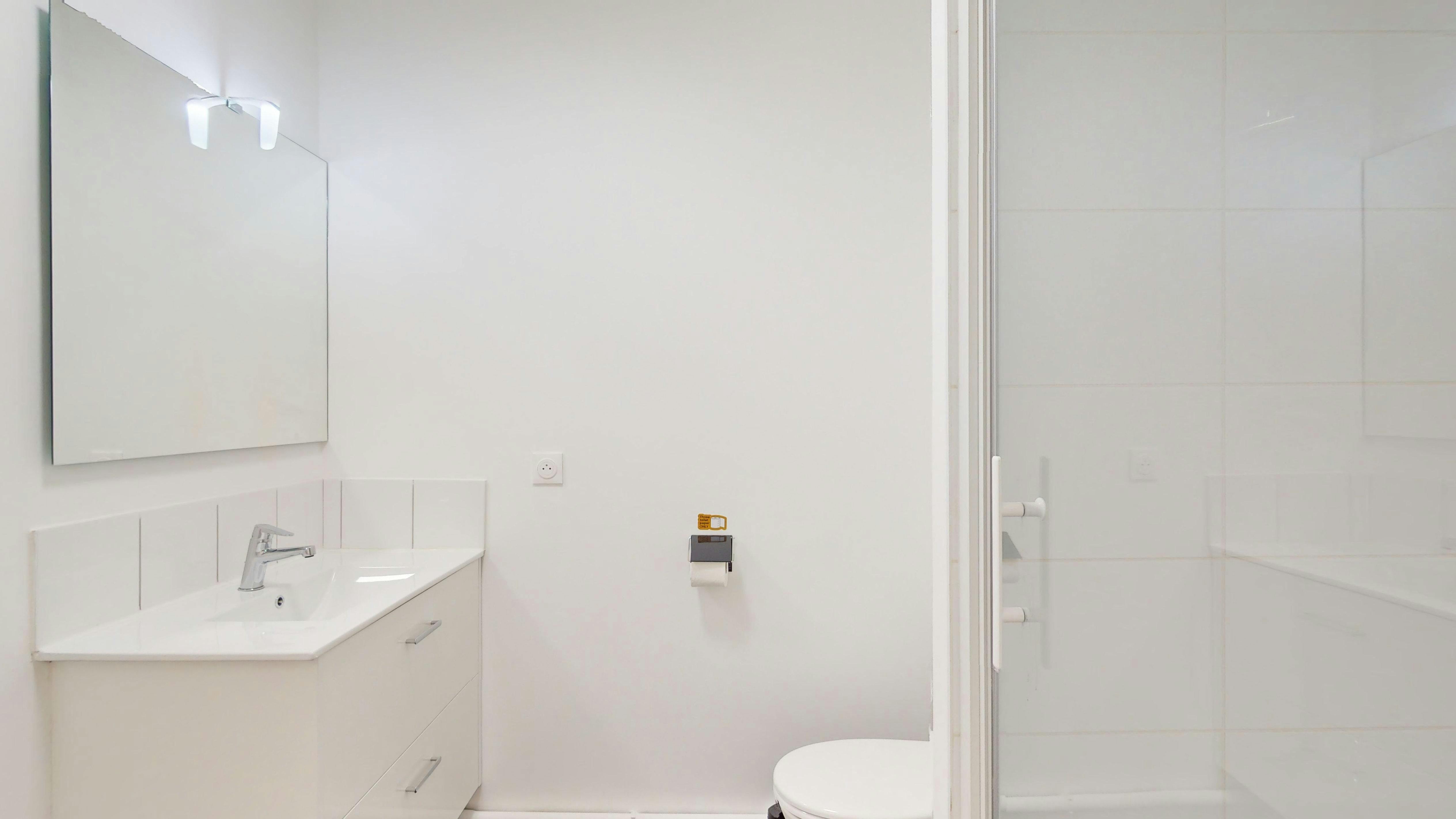 Apartment Cergy, 1 bed, 19m² — photo 97