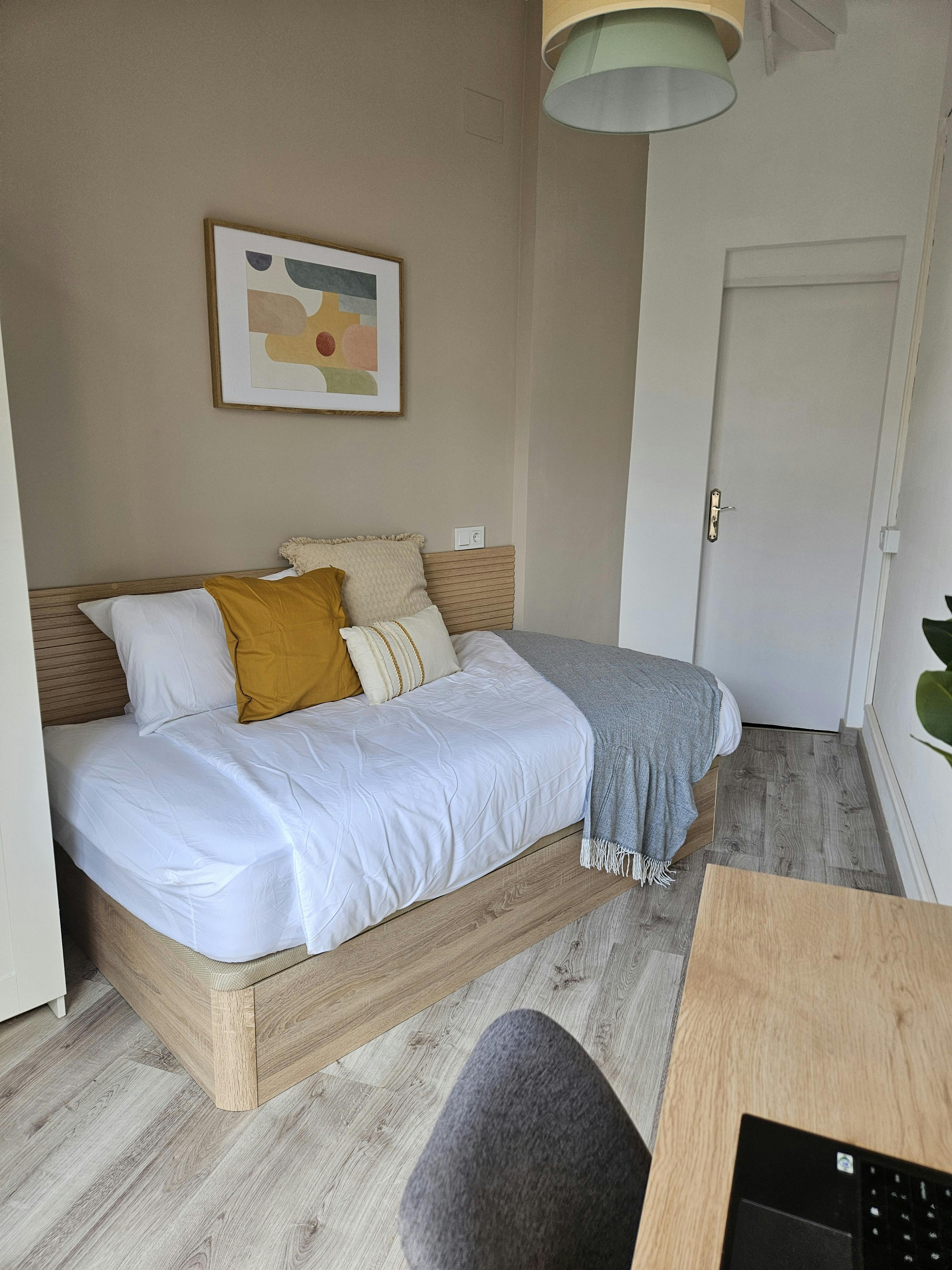 Apartment Barcelona, 1 bed, 9m² — photo 2