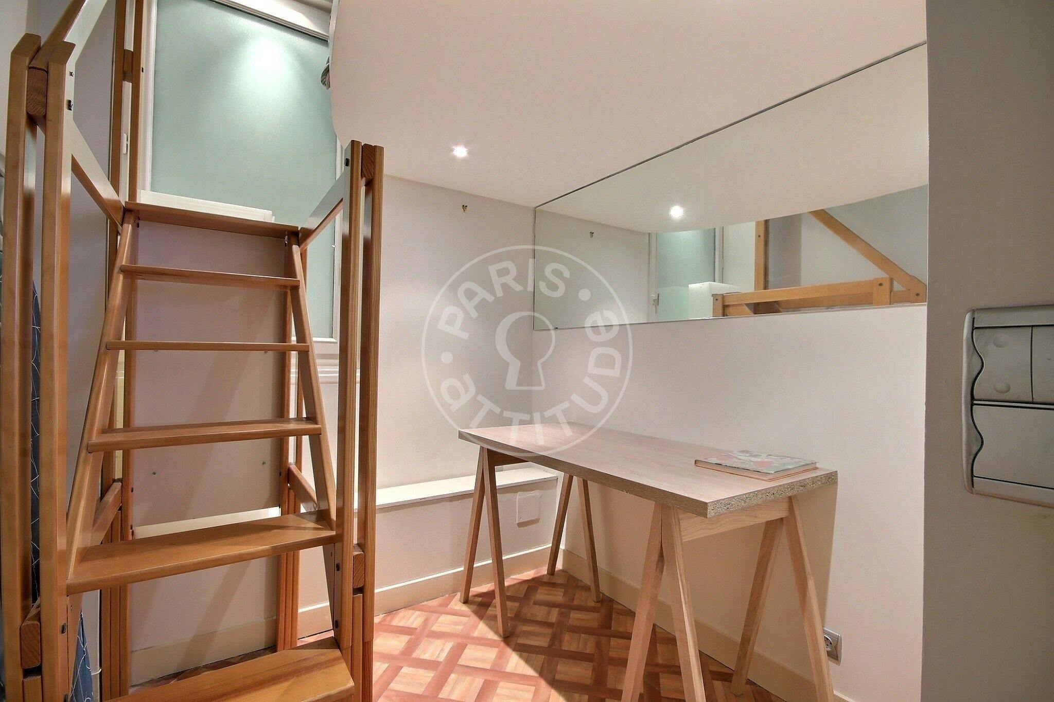 Apartment Paris, 1 bed — photo 18