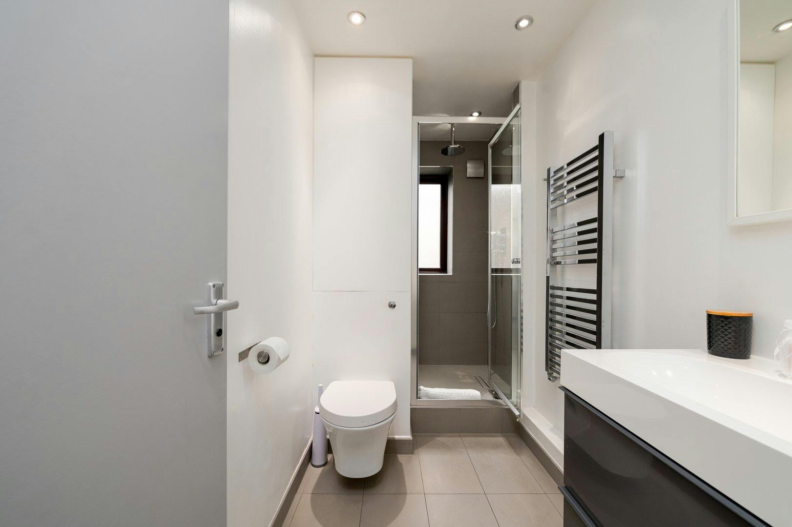 Apartment London, 2 beds — photo 3