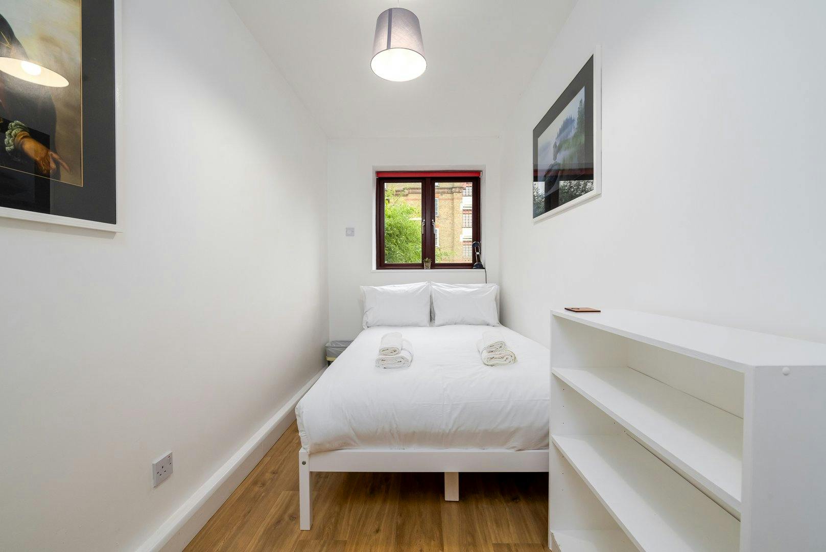 Apartment London, 2 beds — photo 11