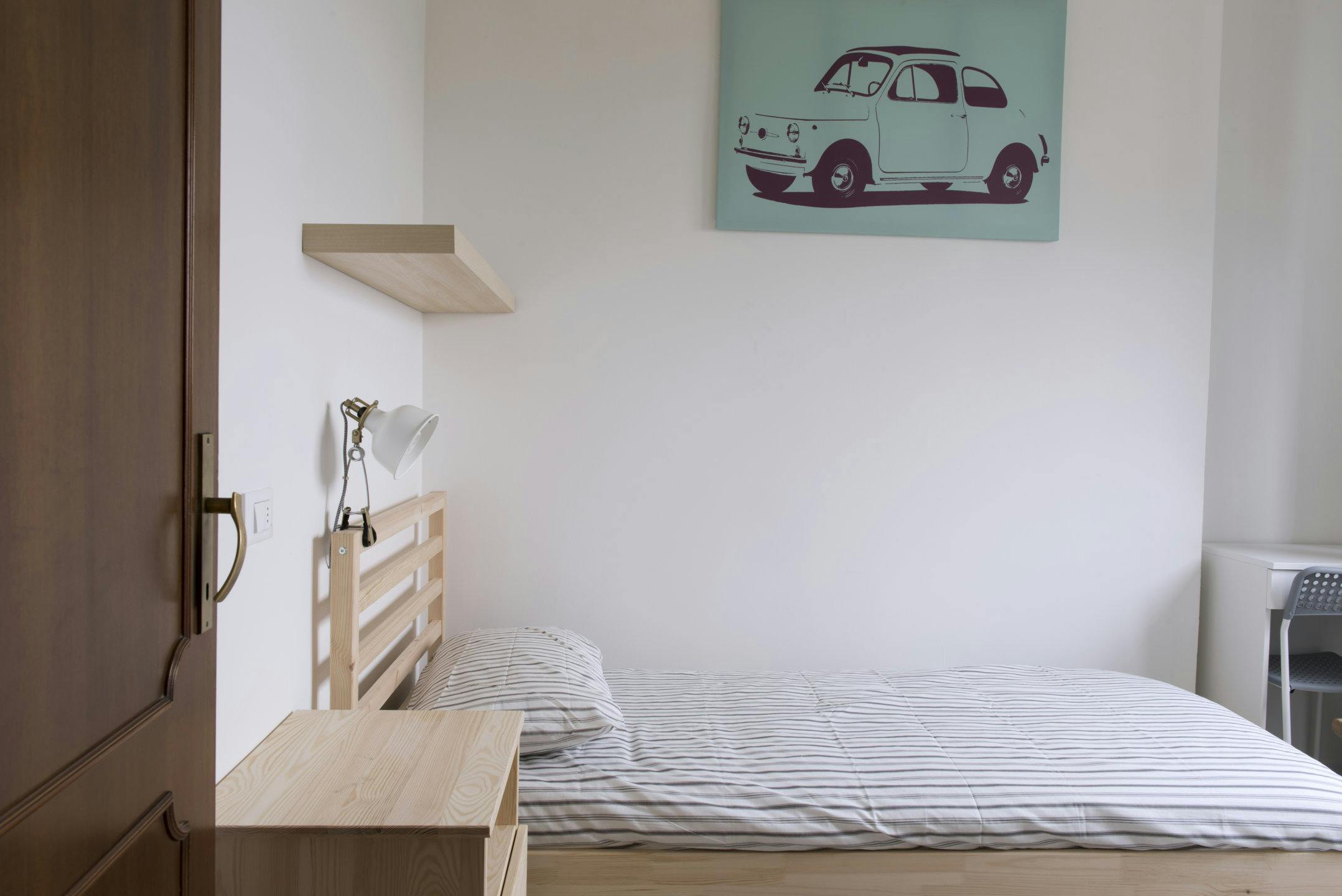 Via Federico Engels, Milan