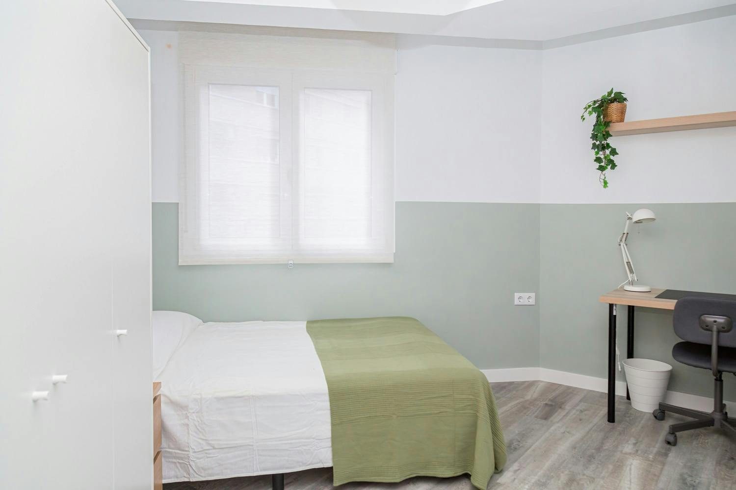 Calle Italia, Zaragoza preview