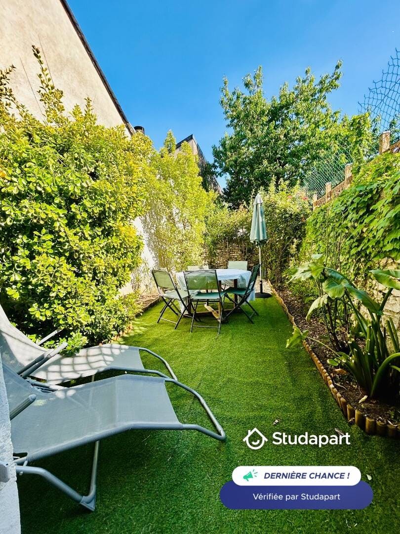 房源 正在以 €590 的月租出租，其位于 Tours, Rue d'Amboise