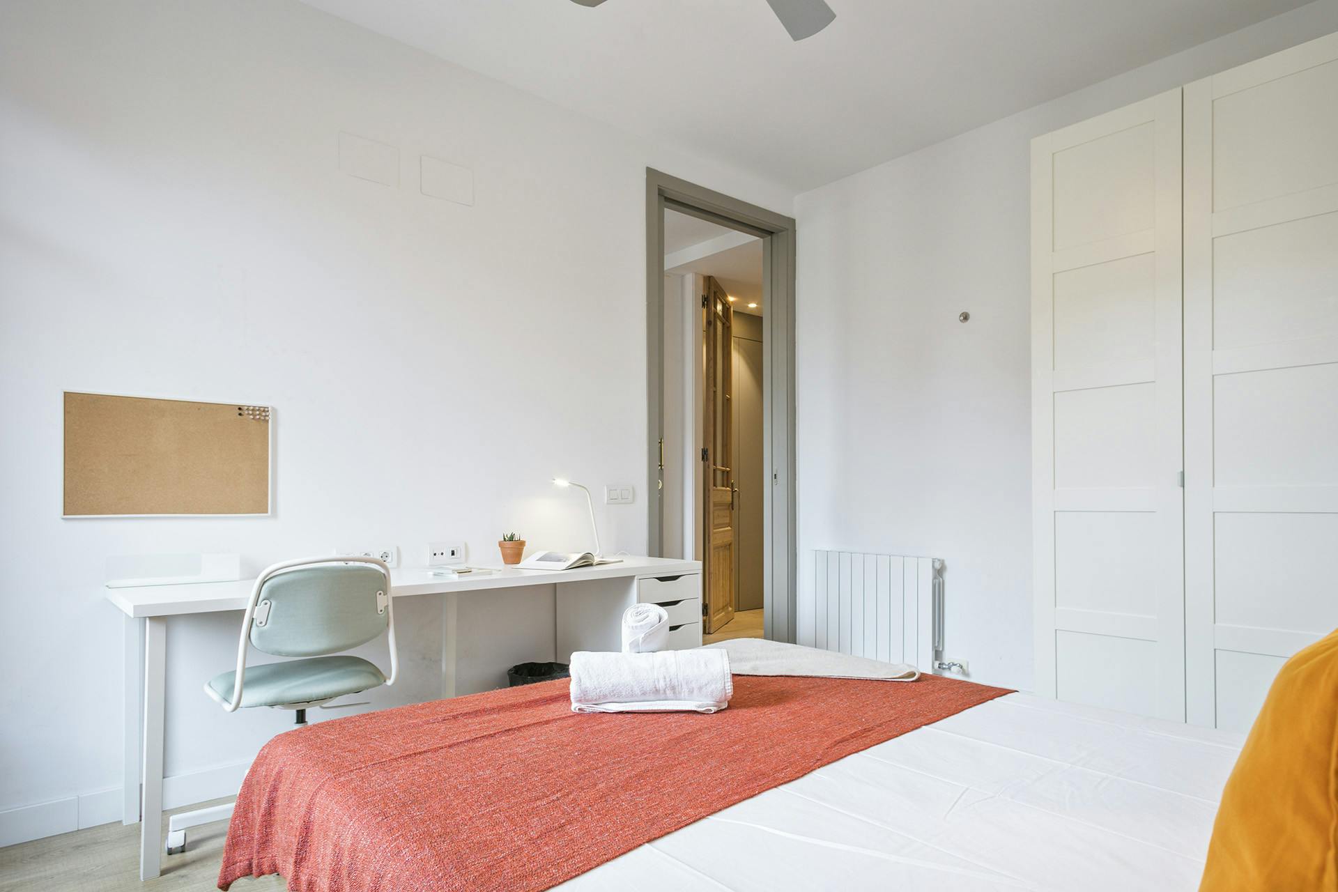 Single room Barcelona, 1 bed, 12m² — photo 9