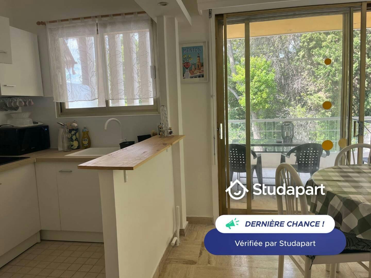 Квартира сдается в аренду за 1 100 € в месяц в Menton, Promenade Reine Astrid