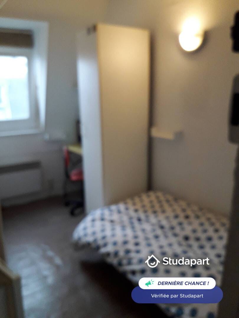 Apartment for rent for €595 per month in Paris, Rue Bailly