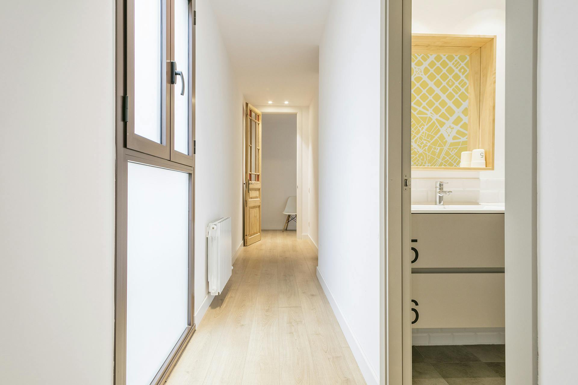 Apartment Barcelona, 1 bed, 12m² — photo 3