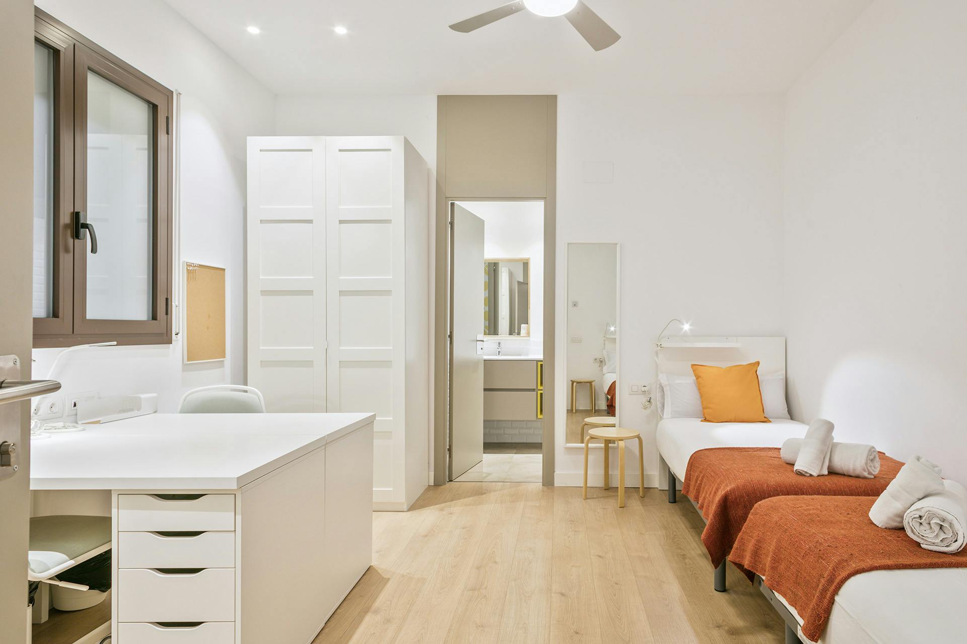 Apartment Barcelona, 1 bed, 15m² — photo 8