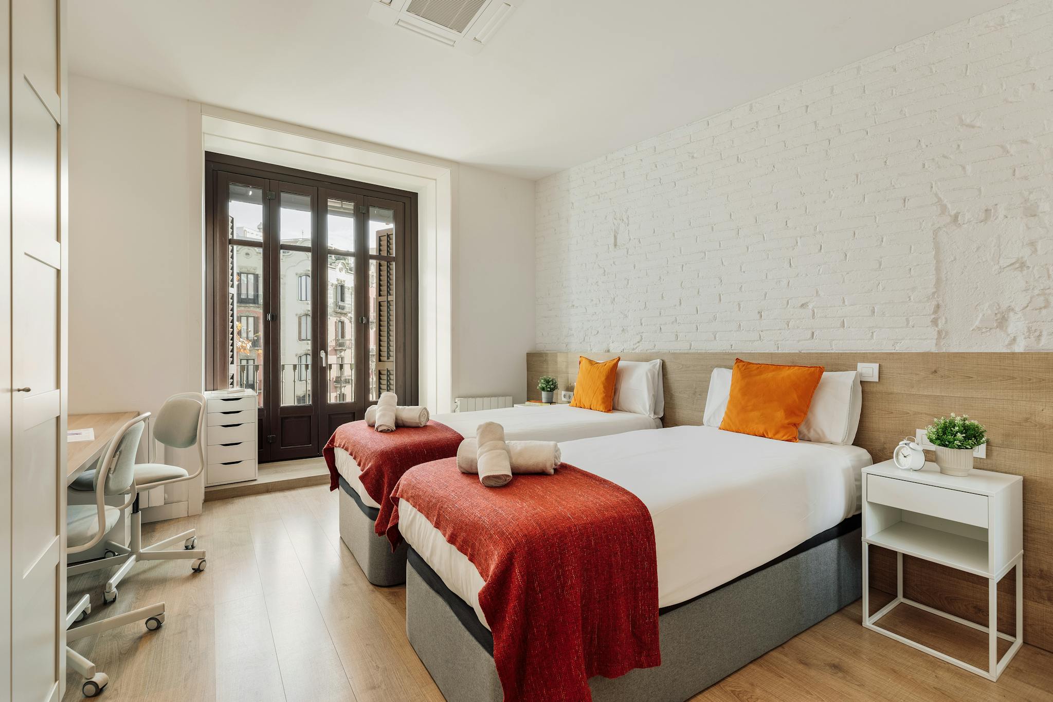 Carrer de Balmes, Barcelona preview