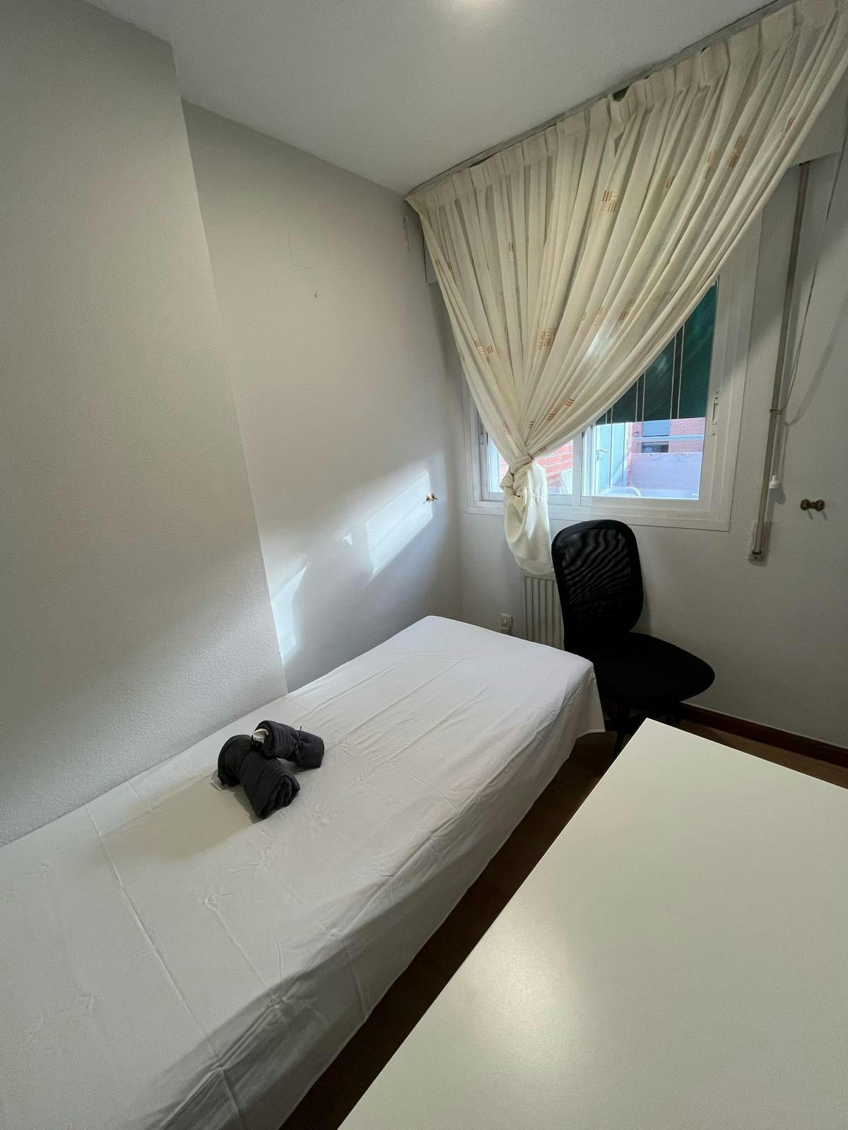 Apartment Madrid, 1 bed, 10m² — photo 4