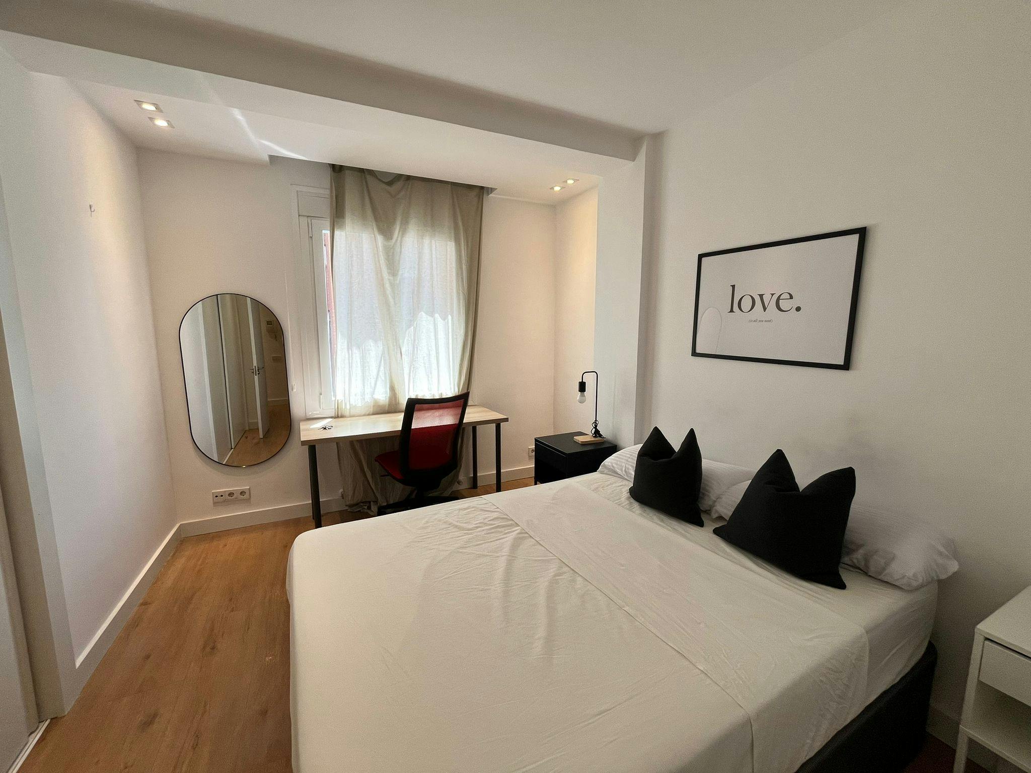 Avenida del Mediterráneo, Madrid Madrid