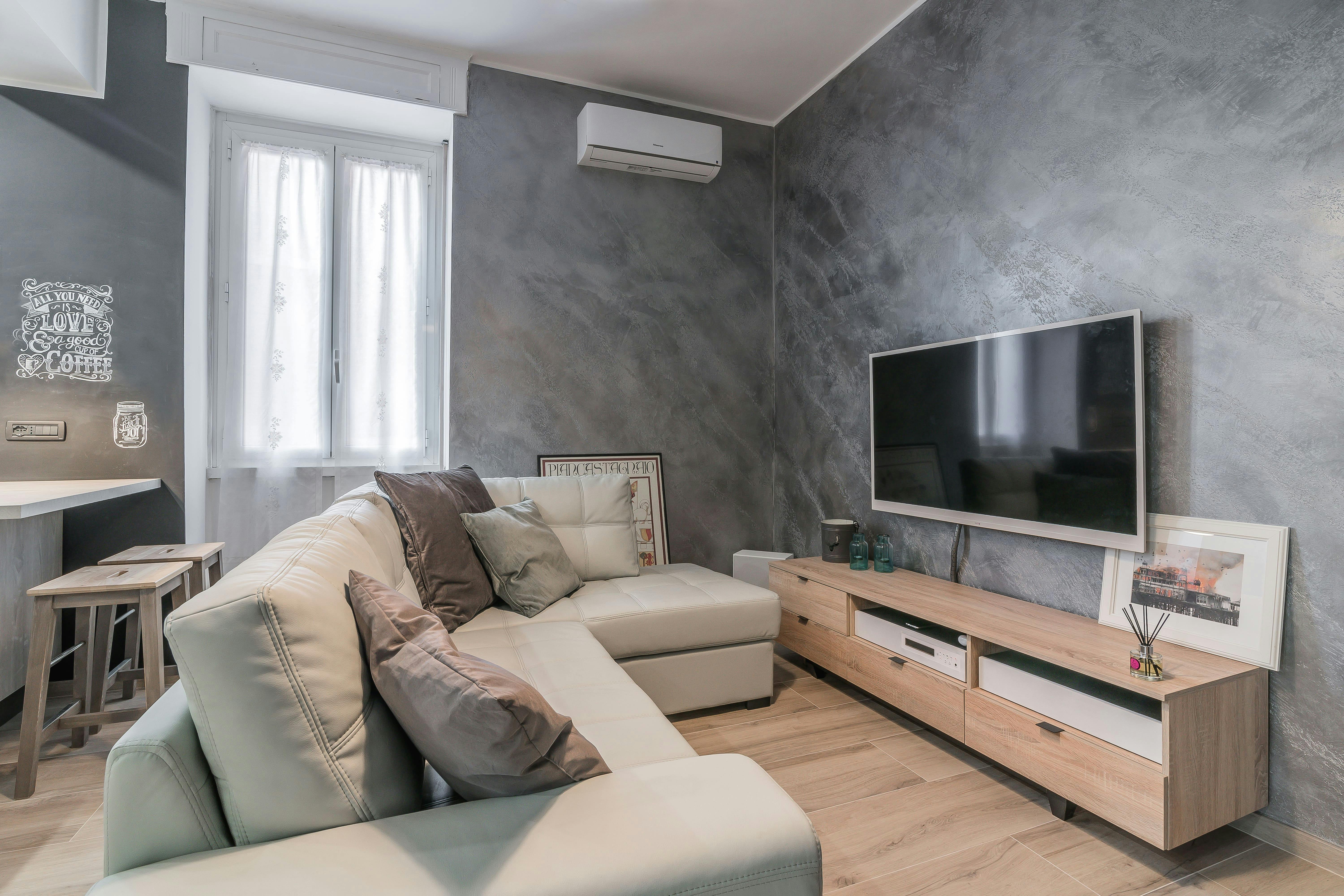 Apartment for rent for €1,580 per month in Rome, Via Conte di Carmagnola