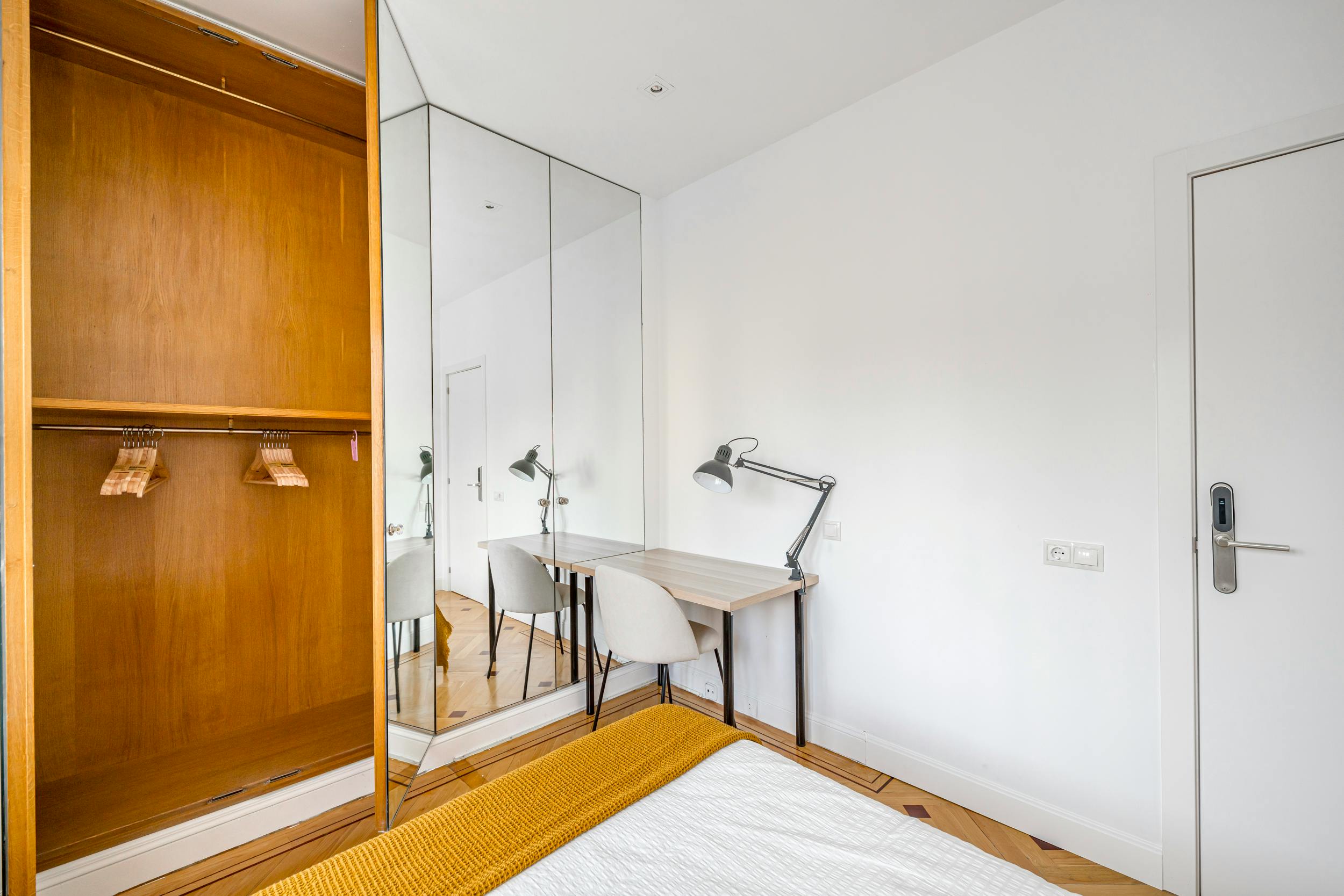 Apartment Madrid, 1 bed, 10m² — photo 2