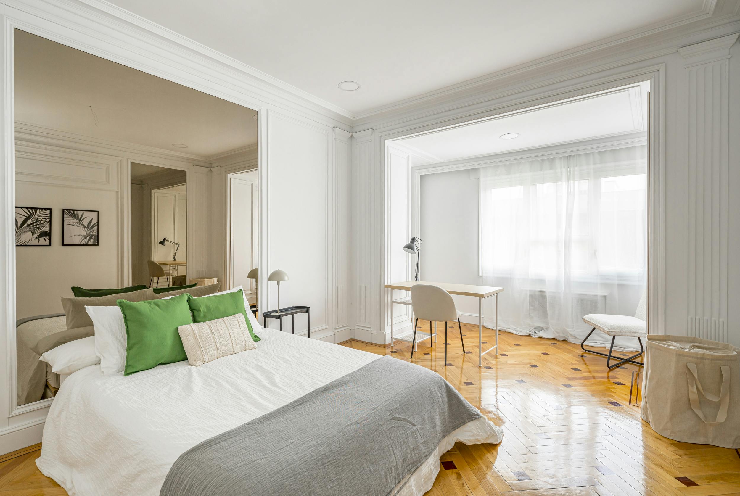 Calle de Alberto Aguilera, Madrid preview