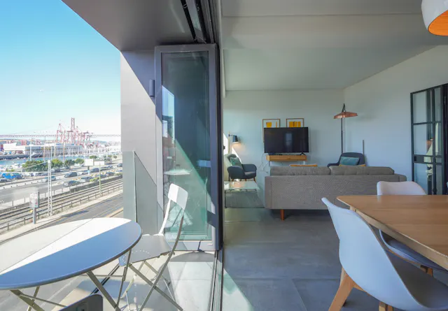 2-Bedroom Apartment in Avenida 24 de Julho, Lisbon (1567481) room image 1