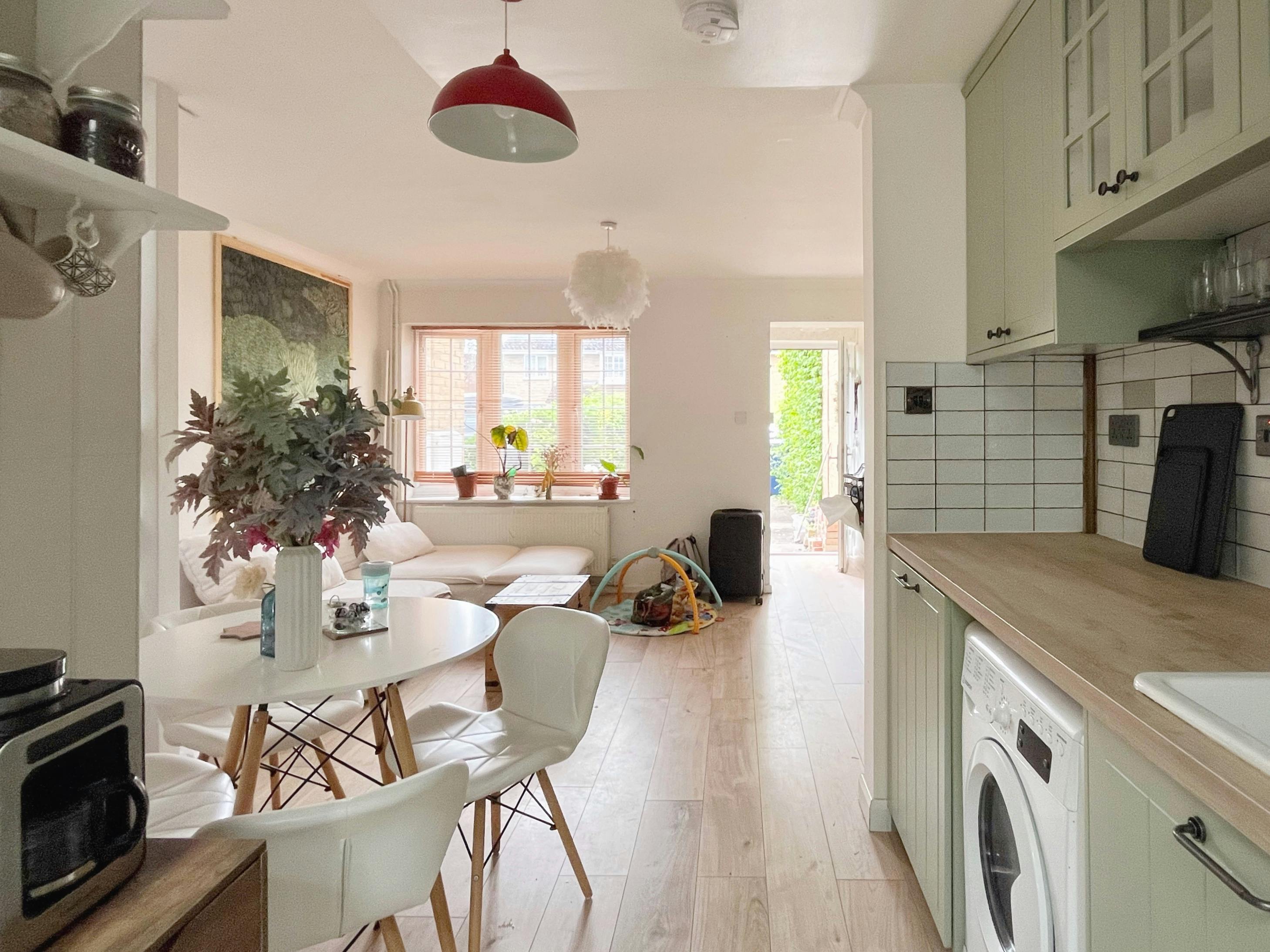 Maison à louer pour 2 950 £GB/mois à Cambridge, St Bede's Gardens