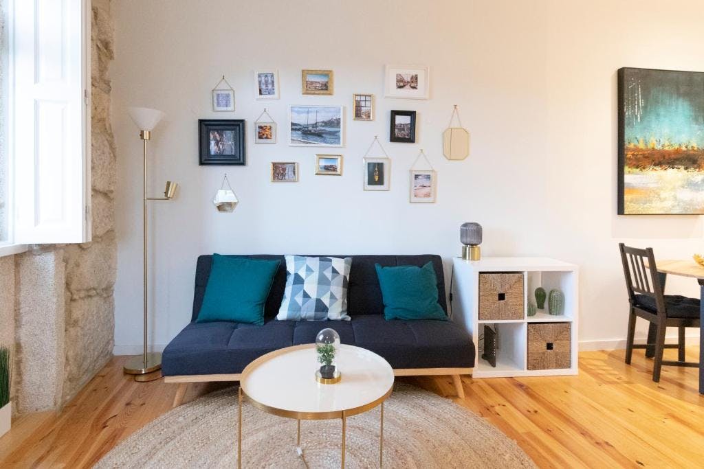 Appartement à louer pour 890 €/mois à Porto, Rua dos Mártires da Liberdade