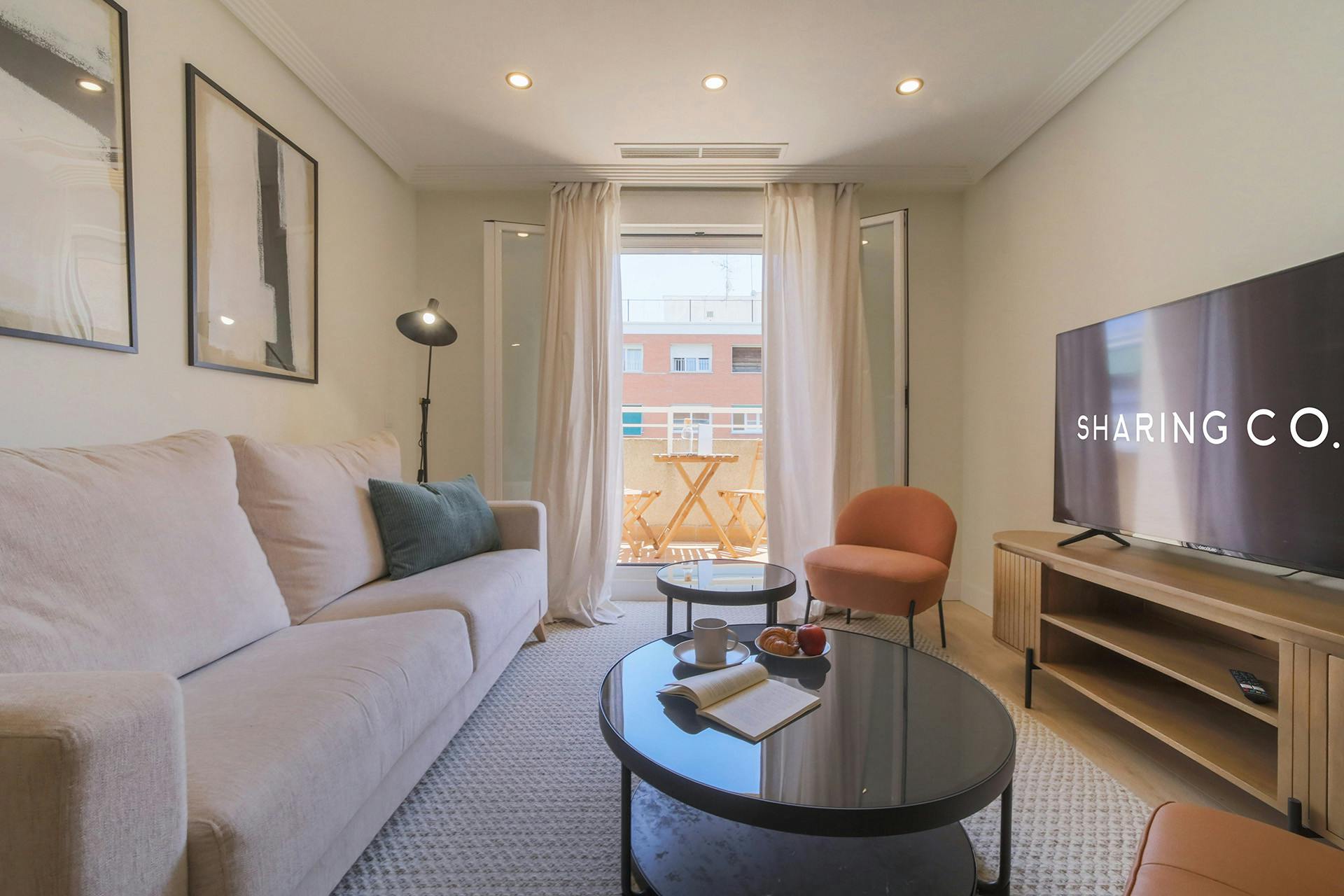 Apartment Madrid, 4 beds — photo 8