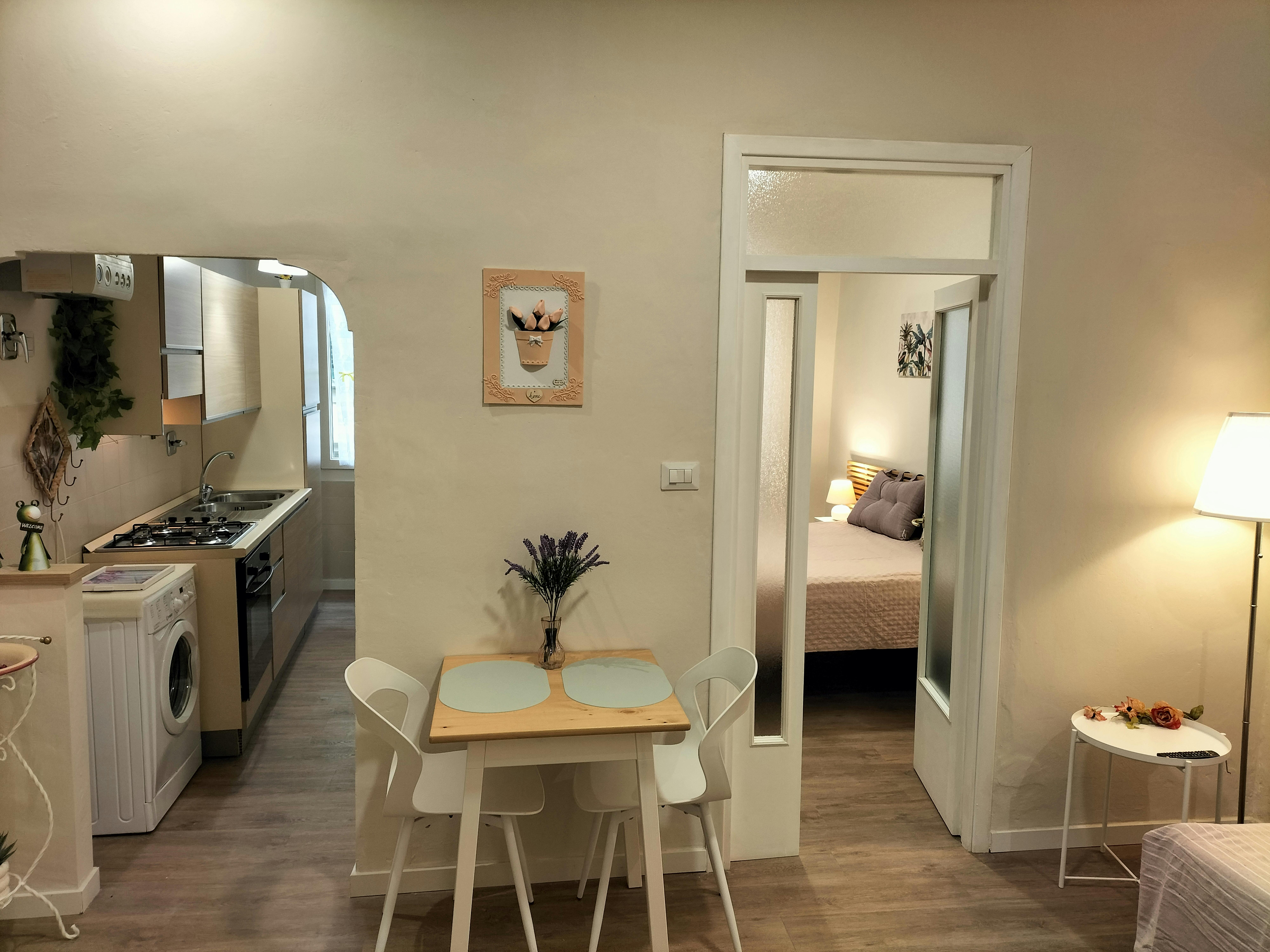 Via Faenza, Florence preview