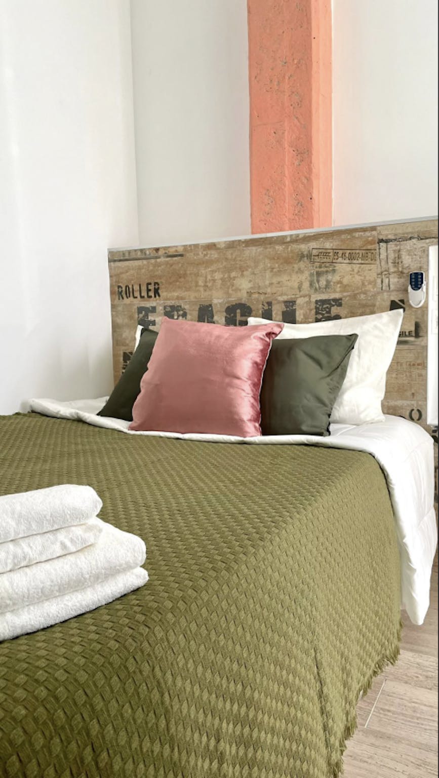 Carrer de la Pobla de Farnals, Valencia preview