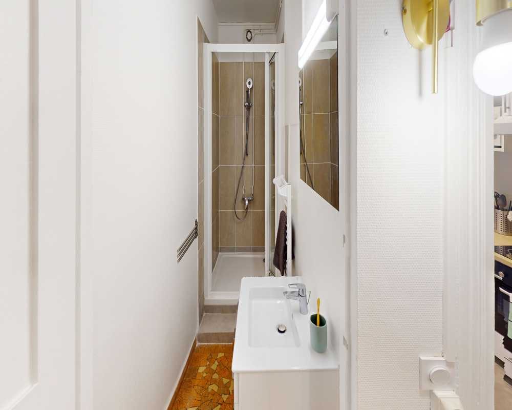 Apartment Paris, 1 bed, 9m² — photo 9