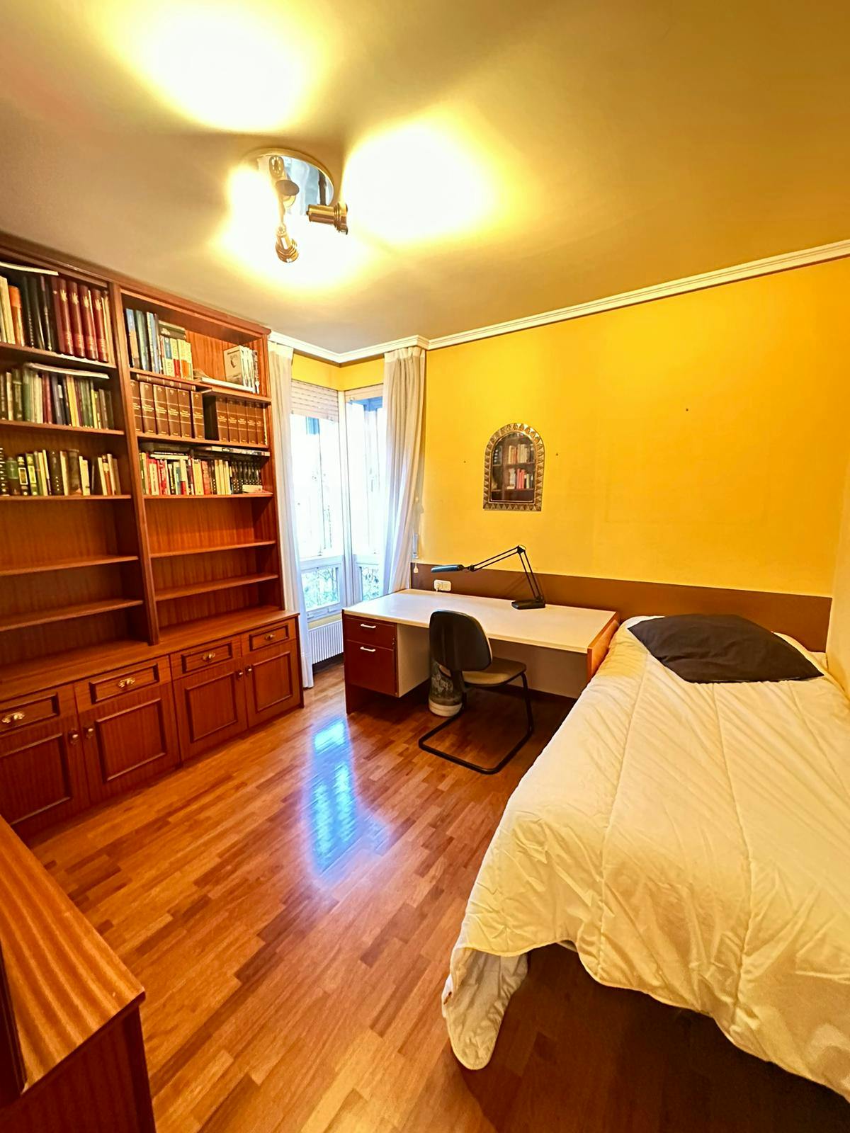 Quarto privado para alugar por € 425 por mês em Gasteiz / Vitoria, Calle de Pintor Aurelio Vera-Fajardo
