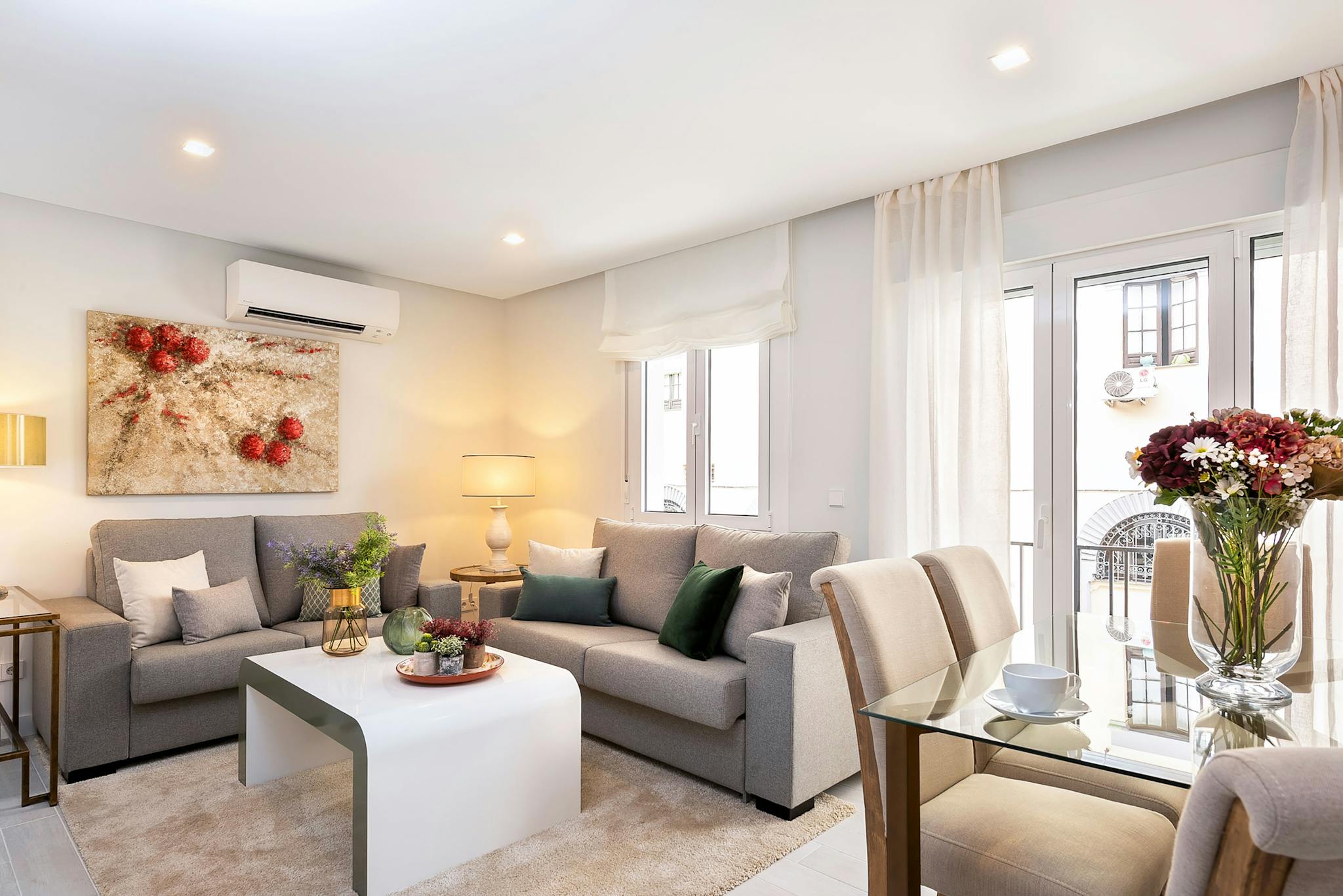 Calle Velarde, Sevilla preview