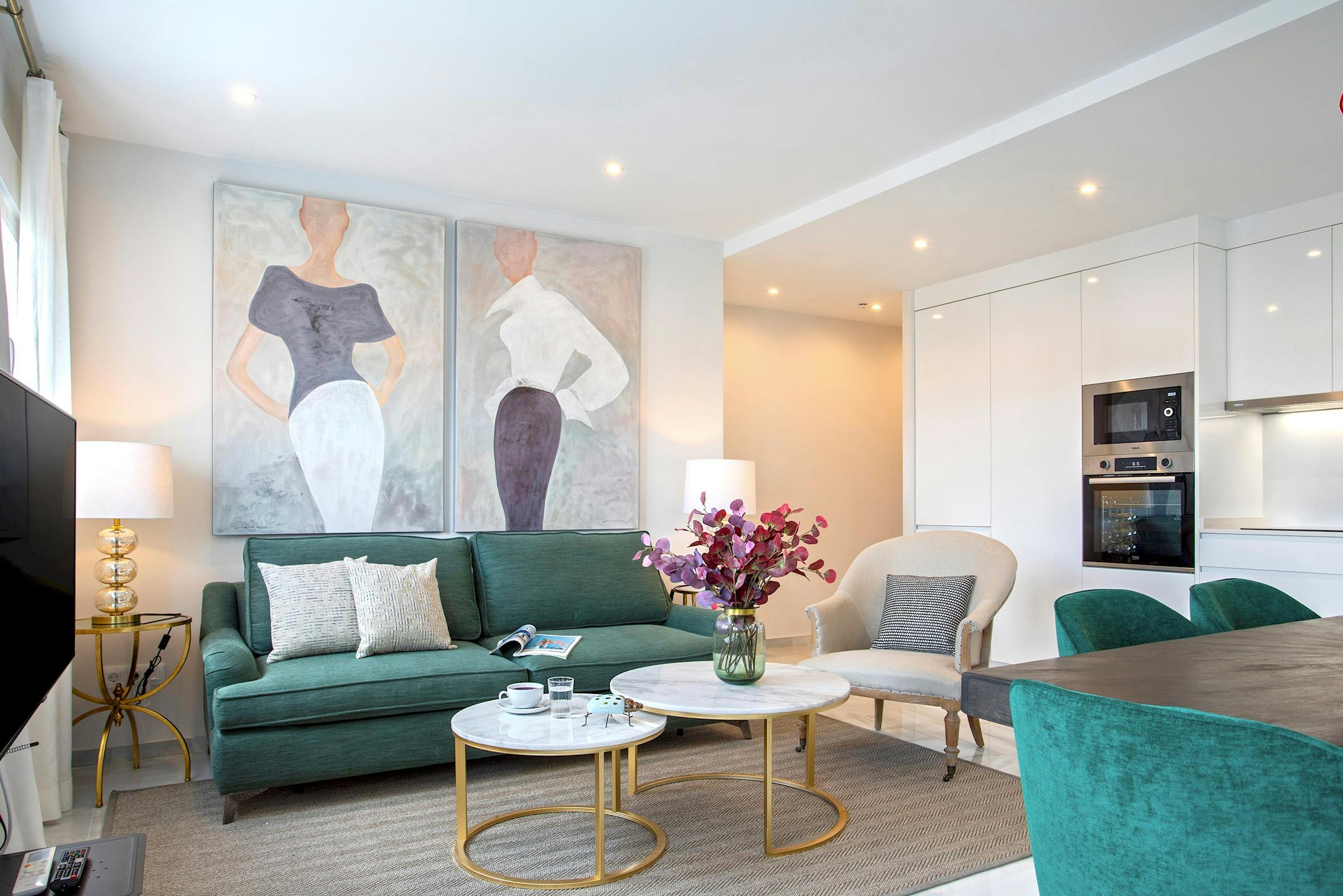 preview gallery tile