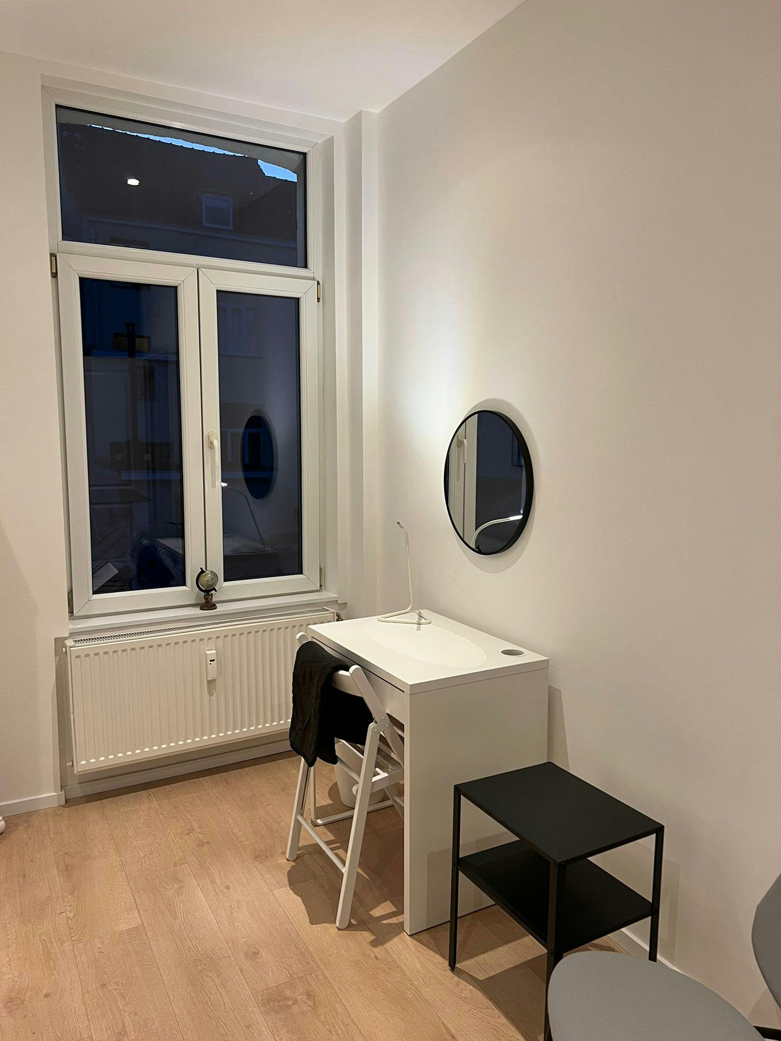 Apartment Saint-Josse-Ten-Noode, 1 bed, 15m² — photo 4