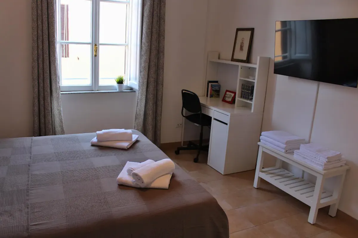 1-Bedroom Apartment in Via Tiburtina, Rome (1569067) ROOM