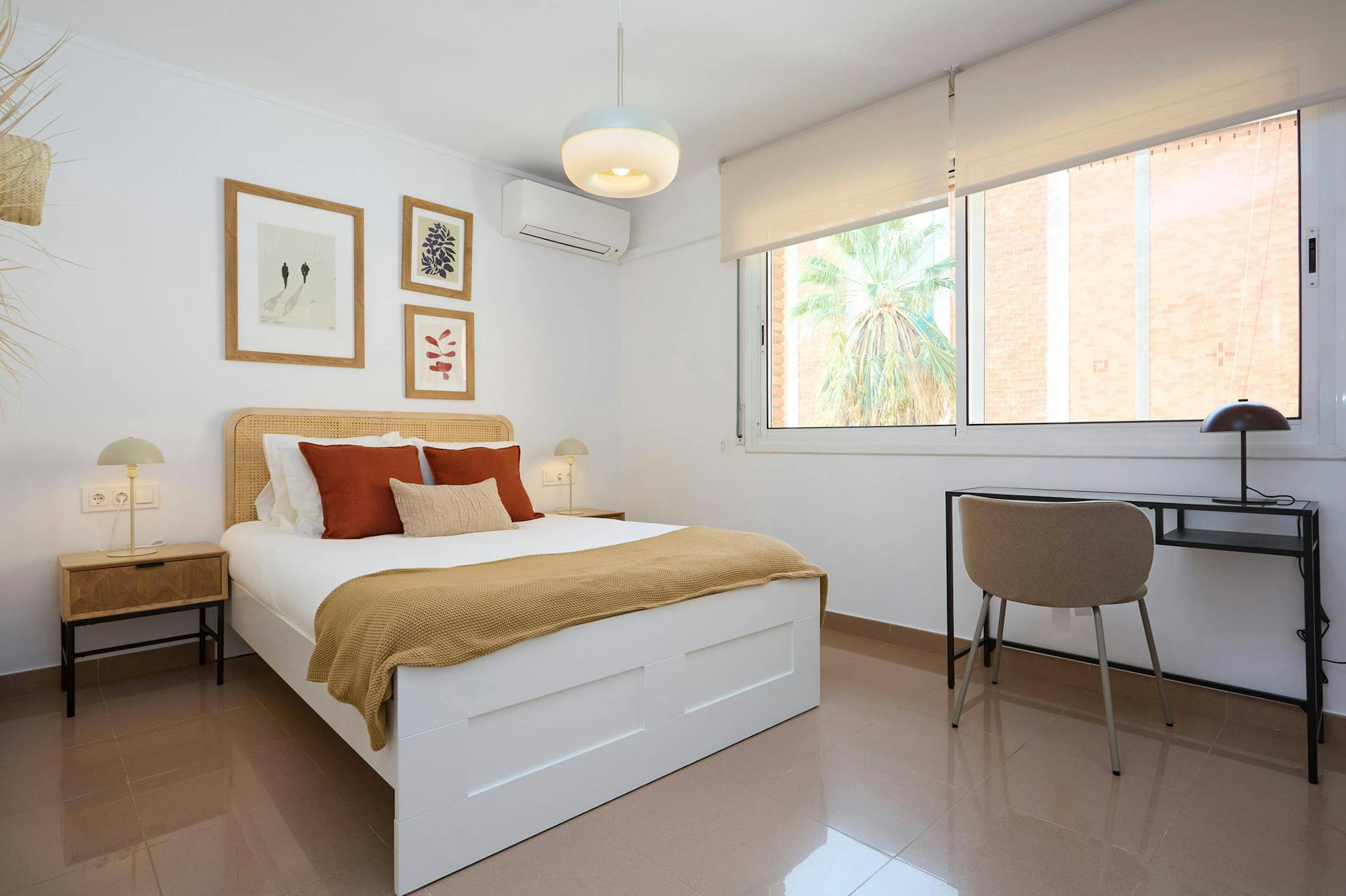 Carrer de l'Església, L'Hospitalet de Llobregat preview