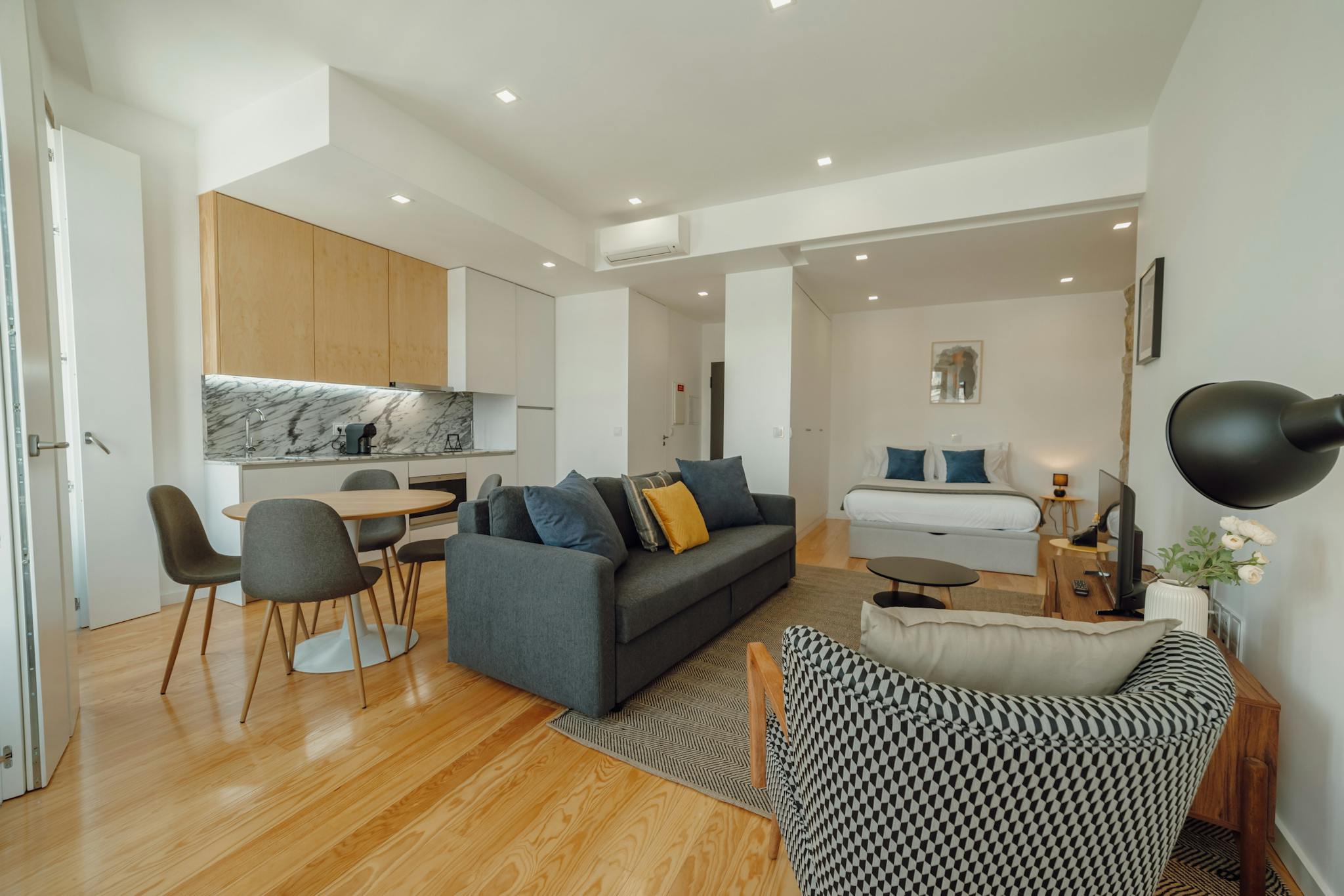 Rua da Estação, Porto preview