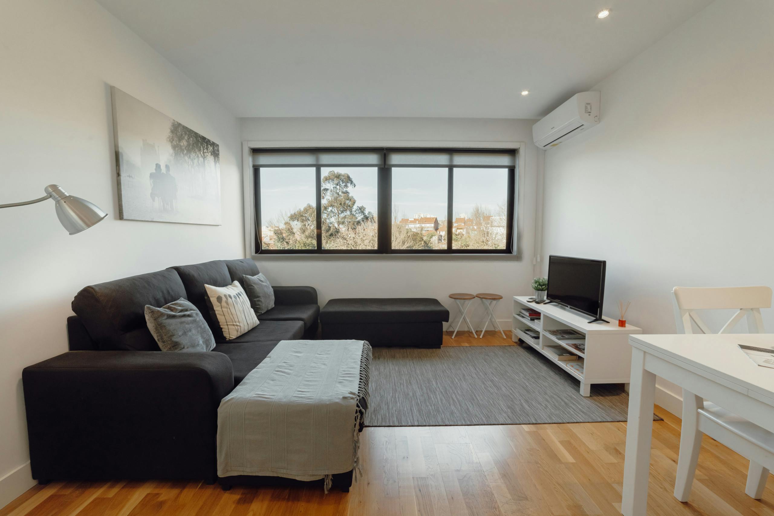 Rua dos Bragas, Porto preview