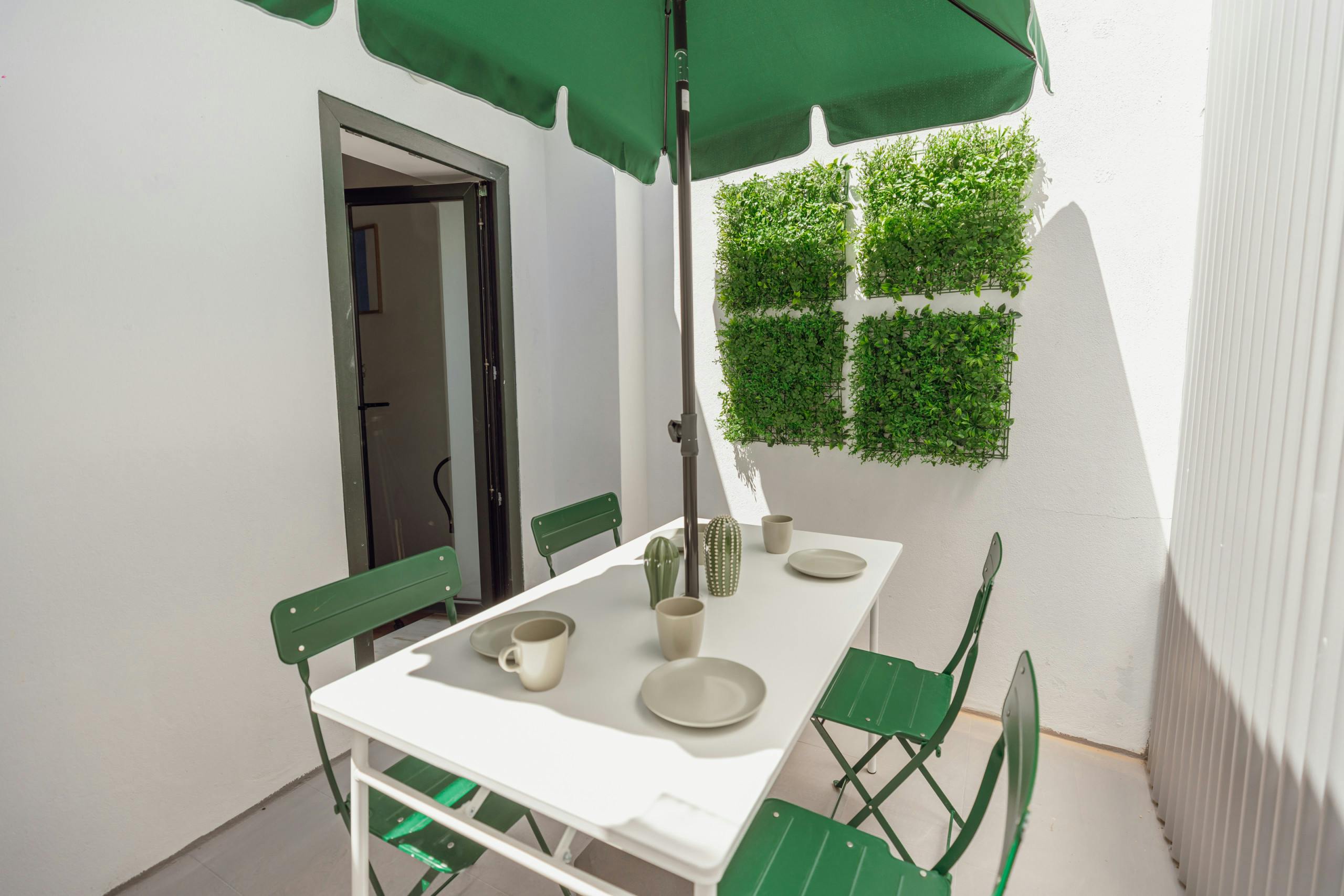 Rua da Senhora da Lapa, Porto preview