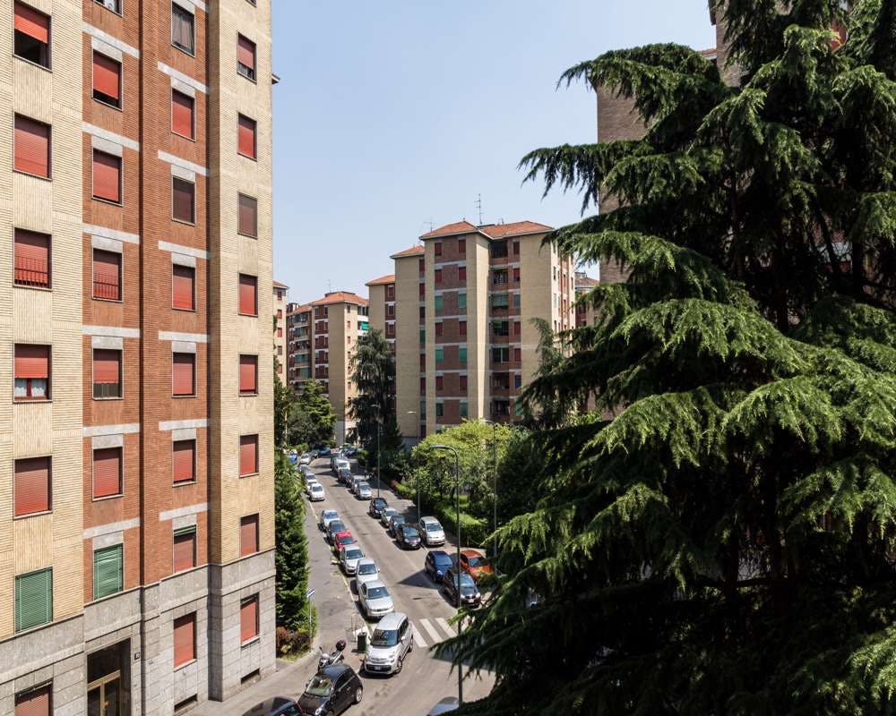 Via Salvatore Barzilai, Milan